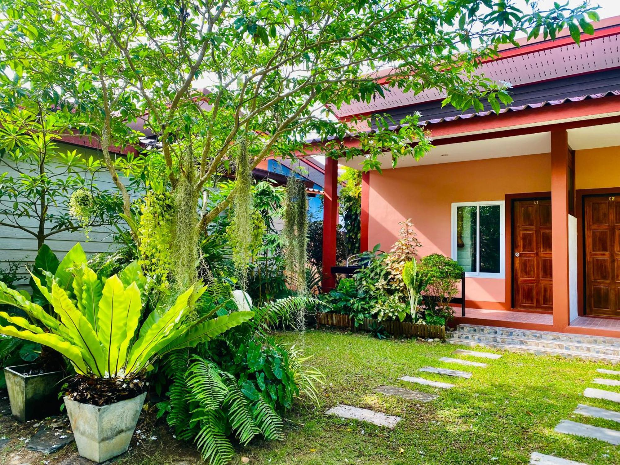 Baan Longhaad Hostel Koh Lanta Luaran gambar
