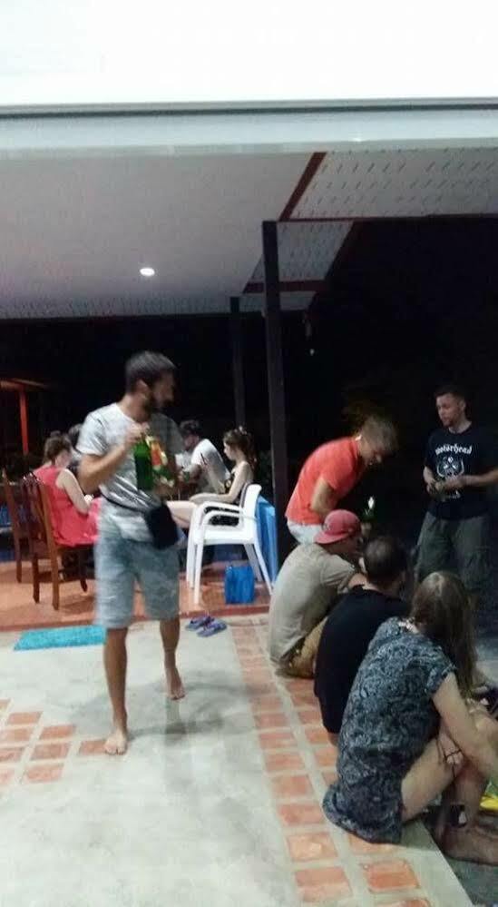Baan Longhaad Hostel Koh Lanta Luaran gambar