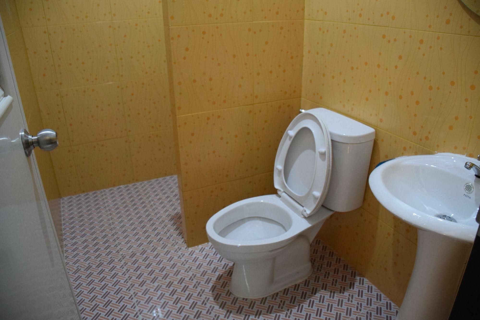 Baan Longhaad Hostel Koh Lanta Luaran gambar